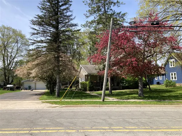$204,900 | Undisclosed Address, Lapeer, MI 48446