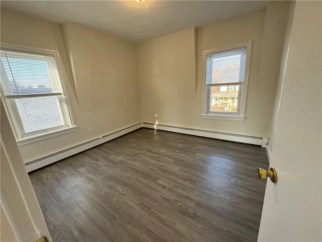 $2,800 | 14 Tillinghast Avenue, Warwick, RI 02886