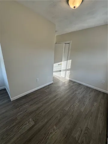 $2,800 | 14 Tillinghast Avenue, Warwick, RI 02886