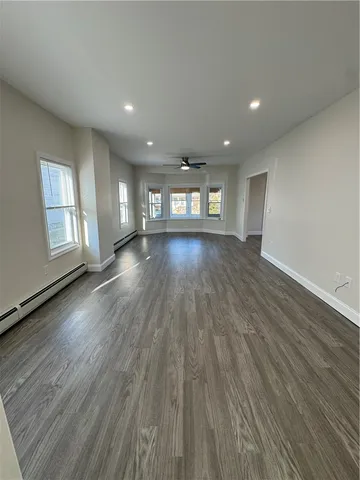 $2,800 | 14 Tillinghast Avenue, Warwick, RI 02886