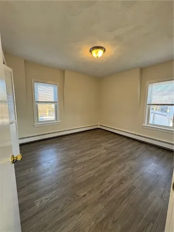 $2,800 | 14 Tillinghast Avenue, Warwick, RI 02886