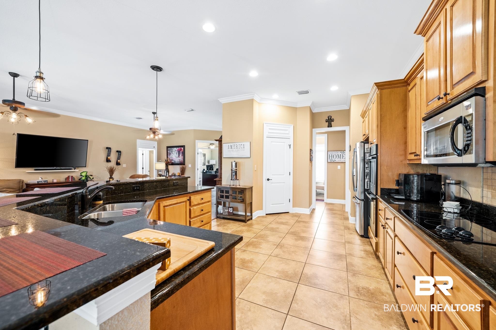712 Edinburgh Avenue Foley, AL 36535 - Photo 12 of 36 Kitchen