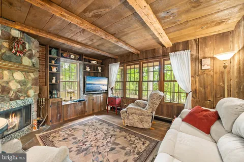 $969,000 | 5839 Private Road, Doylestown, PA 18902