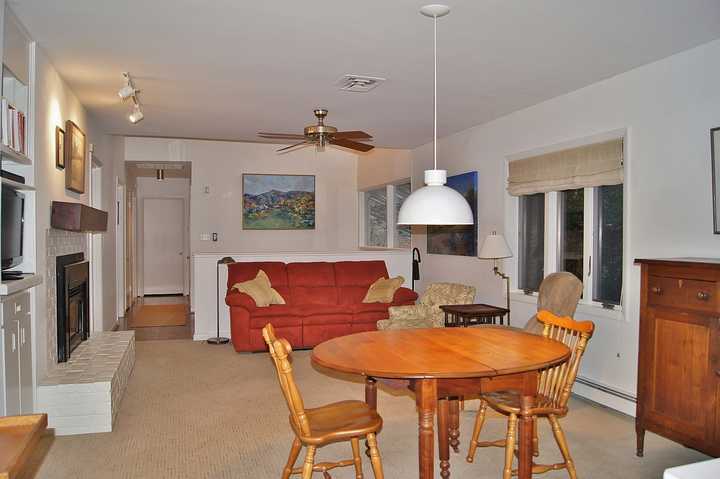 4536 Greenlee Road Southwest Roanoke, VA 24018 - Photo 11 of 33 den