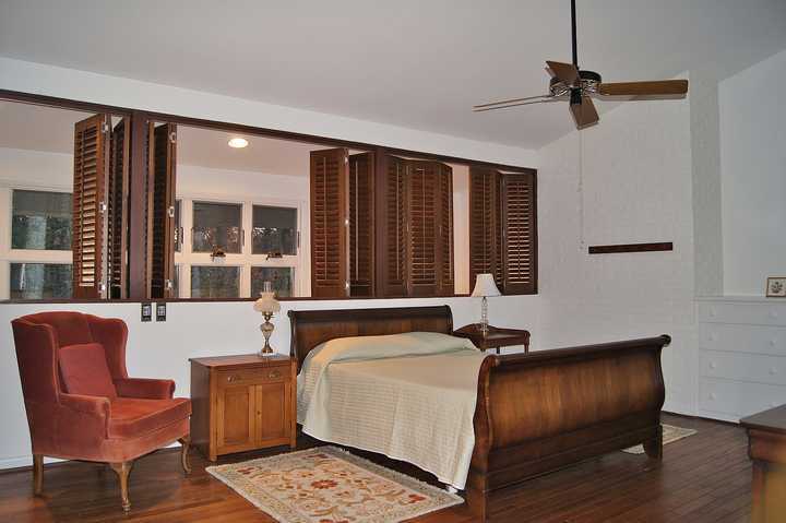 4536 Greenlee Road Southwest Roanoke, VA 24018 - Photo 13 of 33 master bedroom