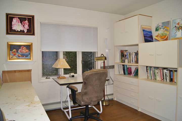 4536 Greenlee Road Southwest Roanoke, VA 24018 - Photo 17 of 33 office1