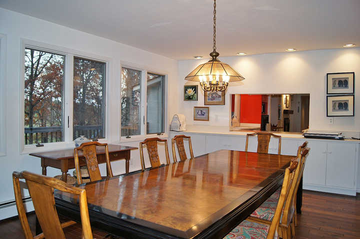 4536 Greenlee Road Southwest Roanoke, VA 24018 - Photo 3 of 33 dining rm to kitchen