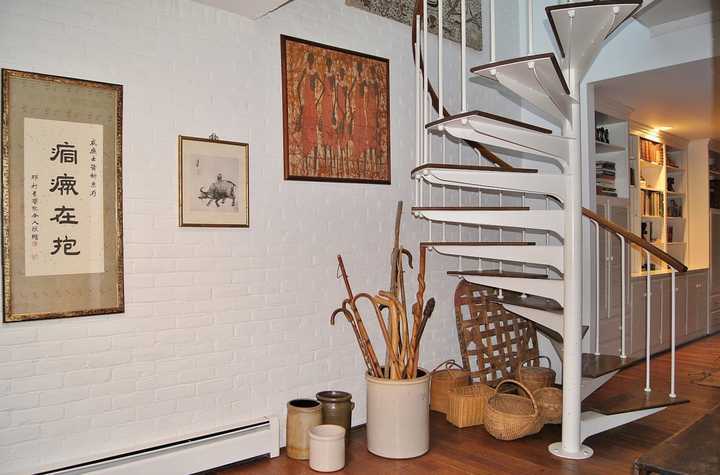 4536 Greenlee Road Southwest Roanoke, VA 24018 - Photo 32 of 33 spiral stairs