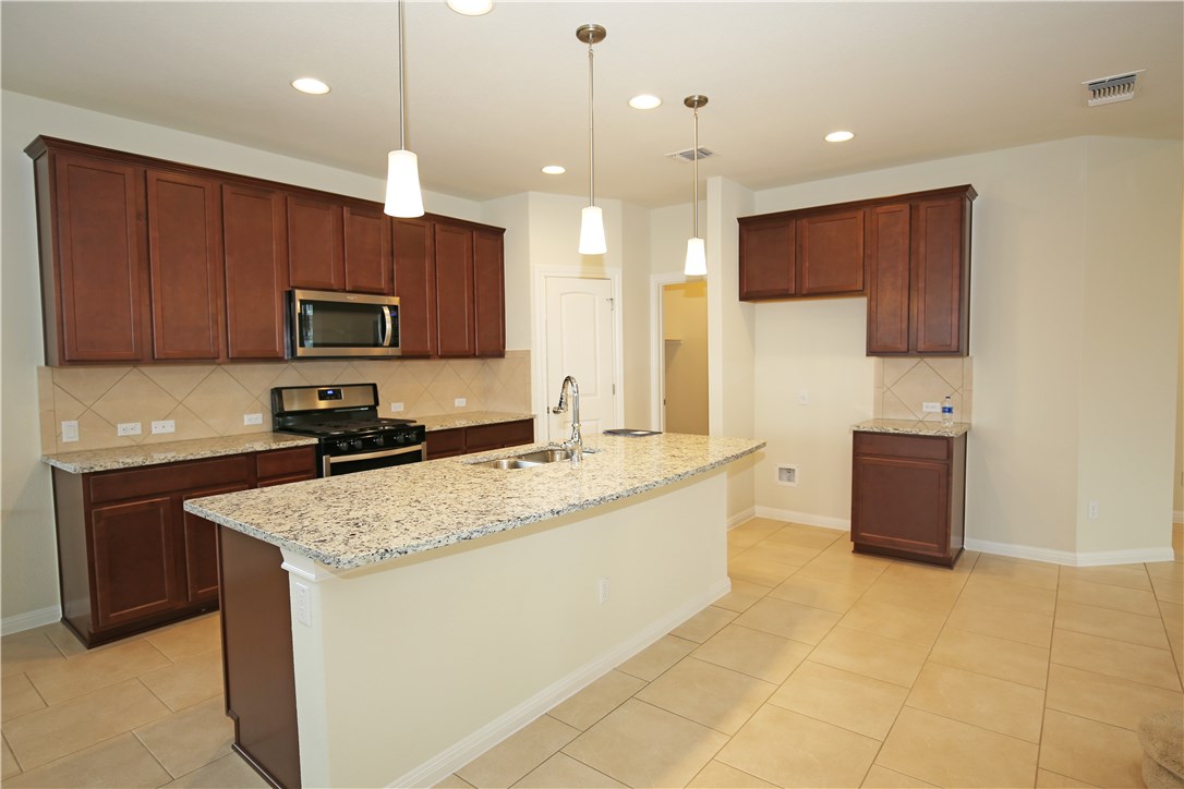 15912 Cessida Street Austin, TX 78728 - Photo 9 of 22