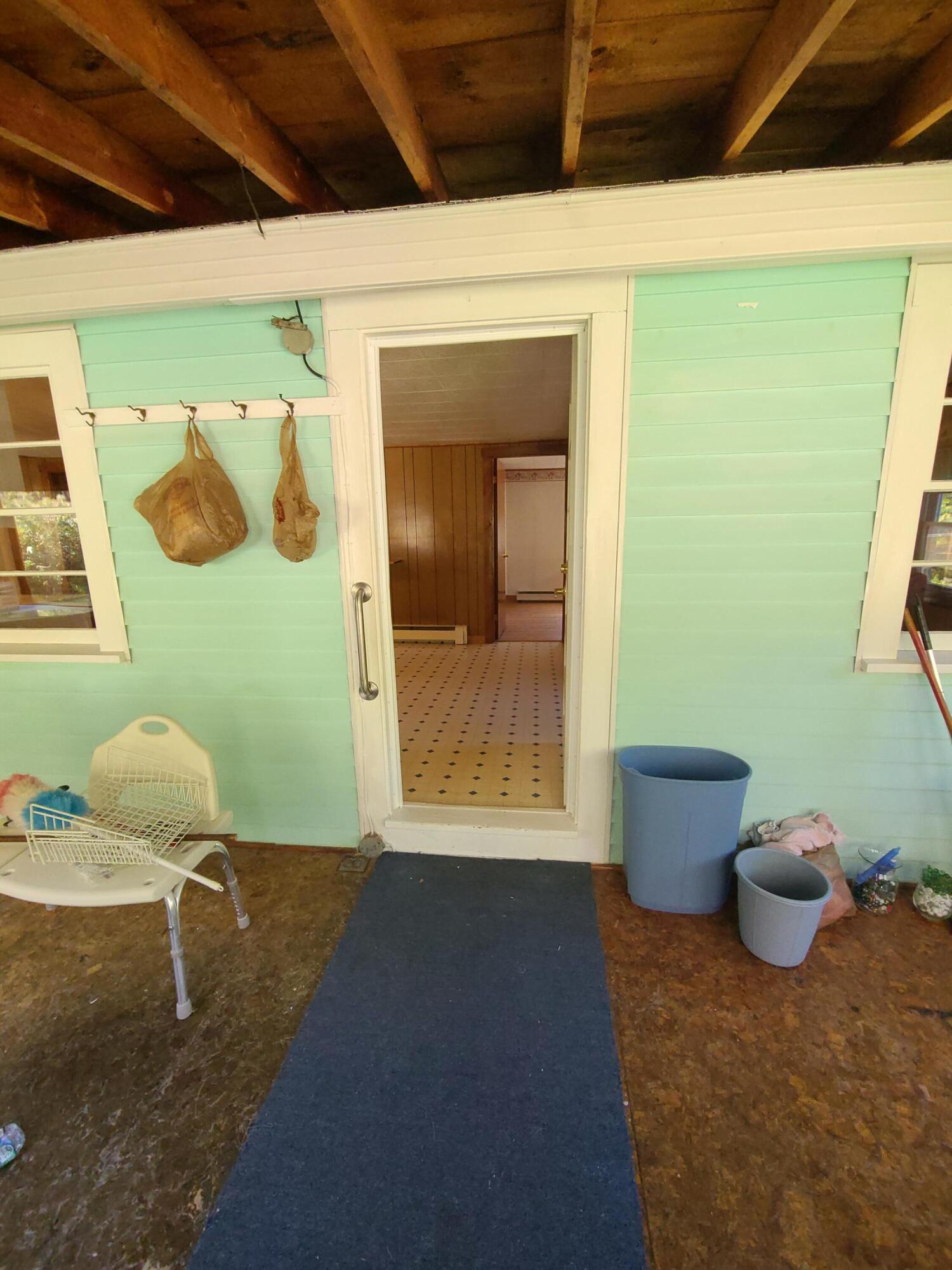 81 River Road Boothbay, ME 04537 - Photo 23 of 34 20220929_103143