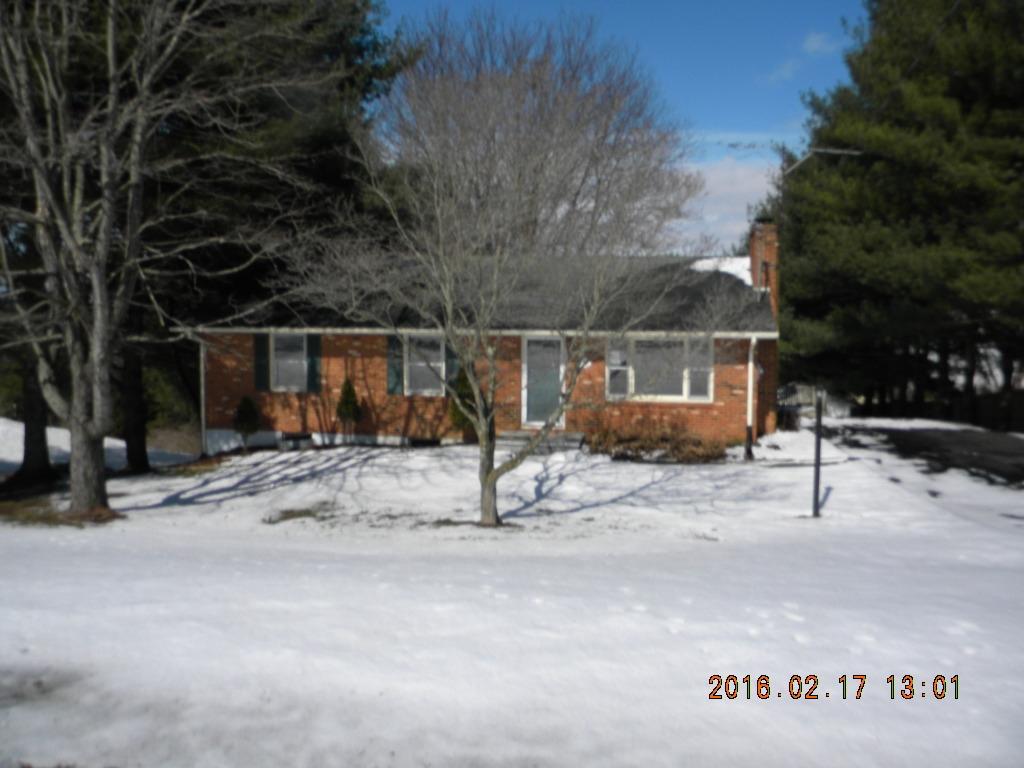4035 Bains Chapel Road Radford, VA 24141 - Photo 5 of 21 BAINSCHAPE (2)
