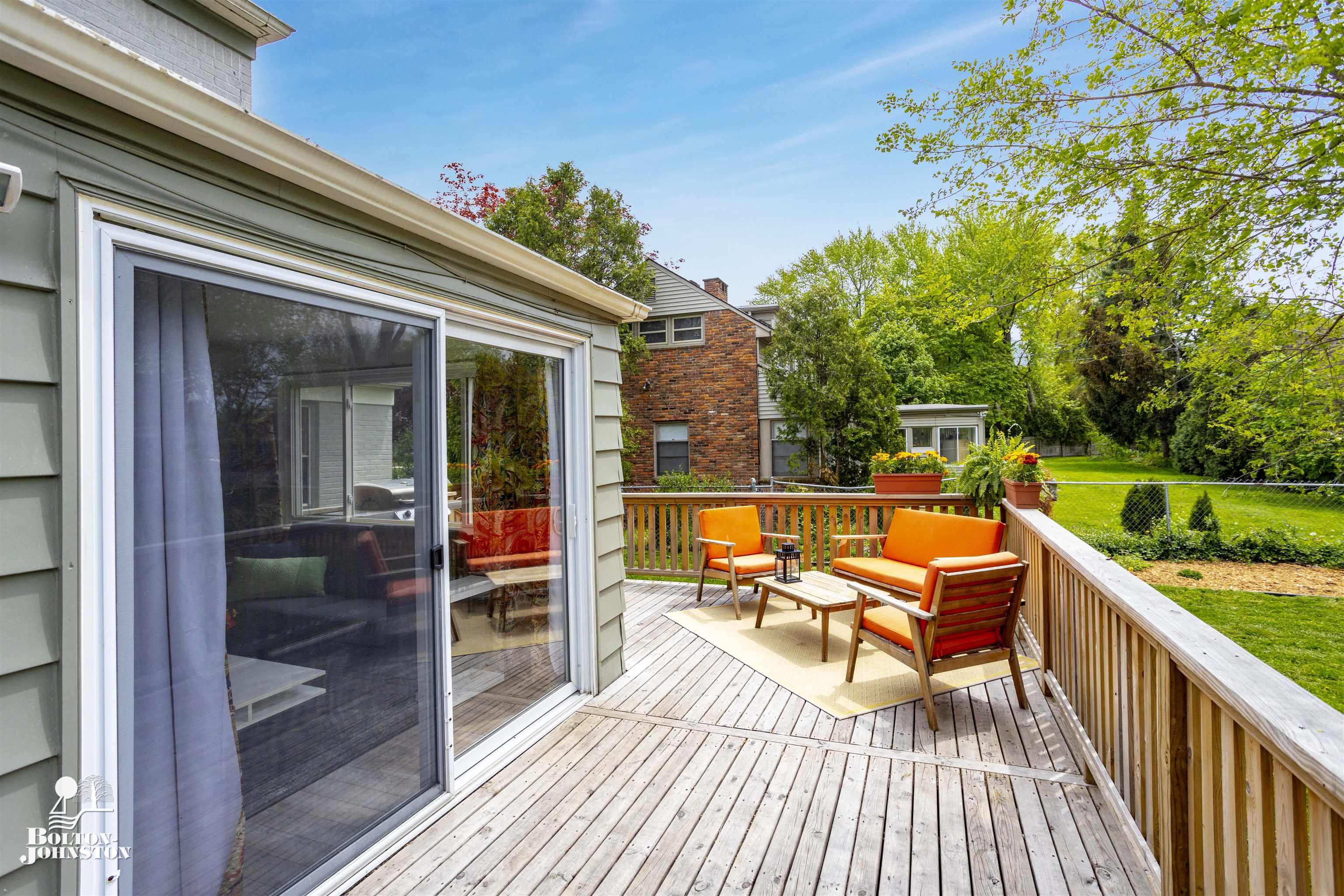 801 Pemberton Road Grosse Pointe, MI 48230 - Photo 38 of 46 50108767-39.JPG
