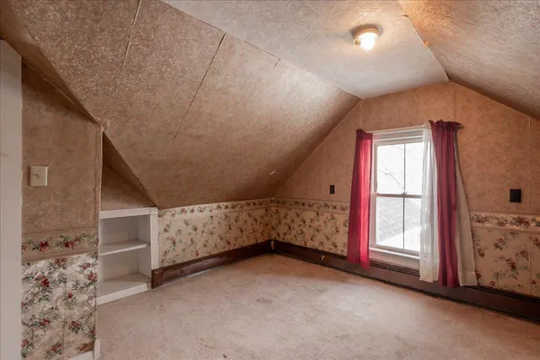 $395,000 | 80 Holmes Street, Rockland, ME 04841