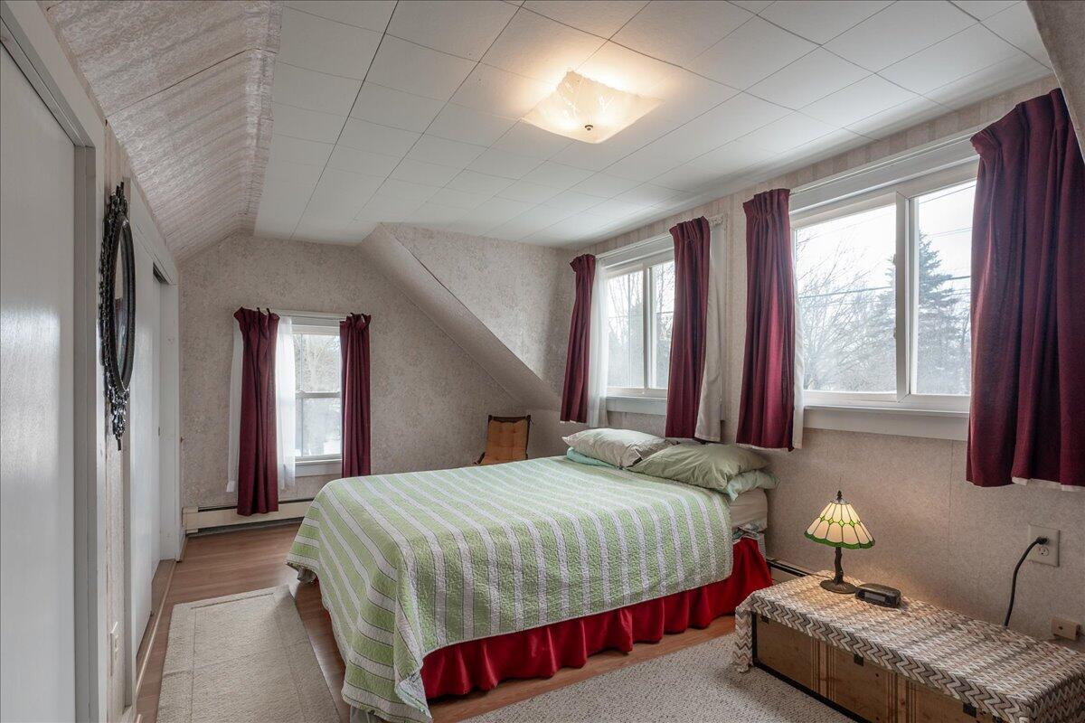 80 Holmes Street Rockland, ME 04841 - Photo 47 of 66 41-80 Holmes-41