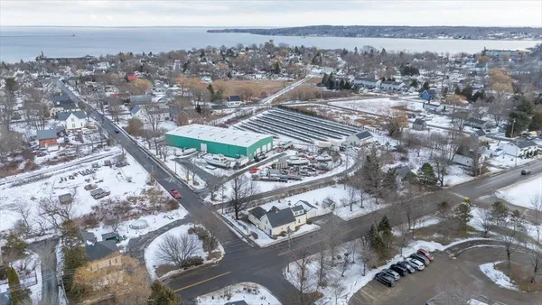 $395,000 | 80 Holmes Street, Rockland, ME 04841