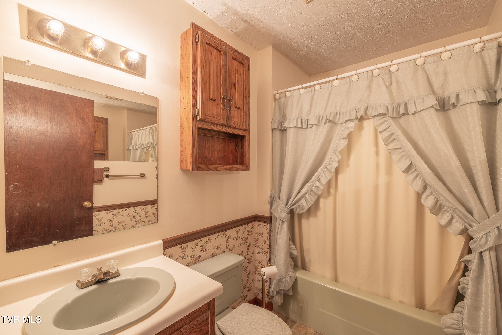 207 Pleasant View Road Rose Hill, VA 24281 - Photo 26 of 53 1R9A2887-HDR