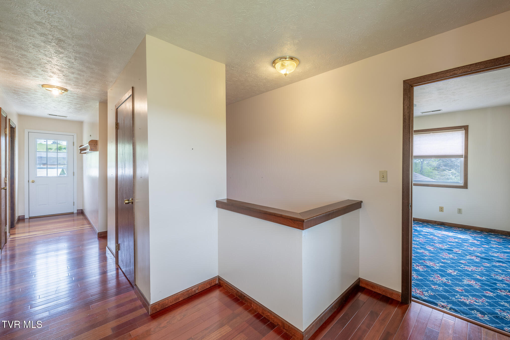 207 Pleasant View Road Rose Hill, VA 24281 - Photo 33 of 53 1R9A2910-HDR