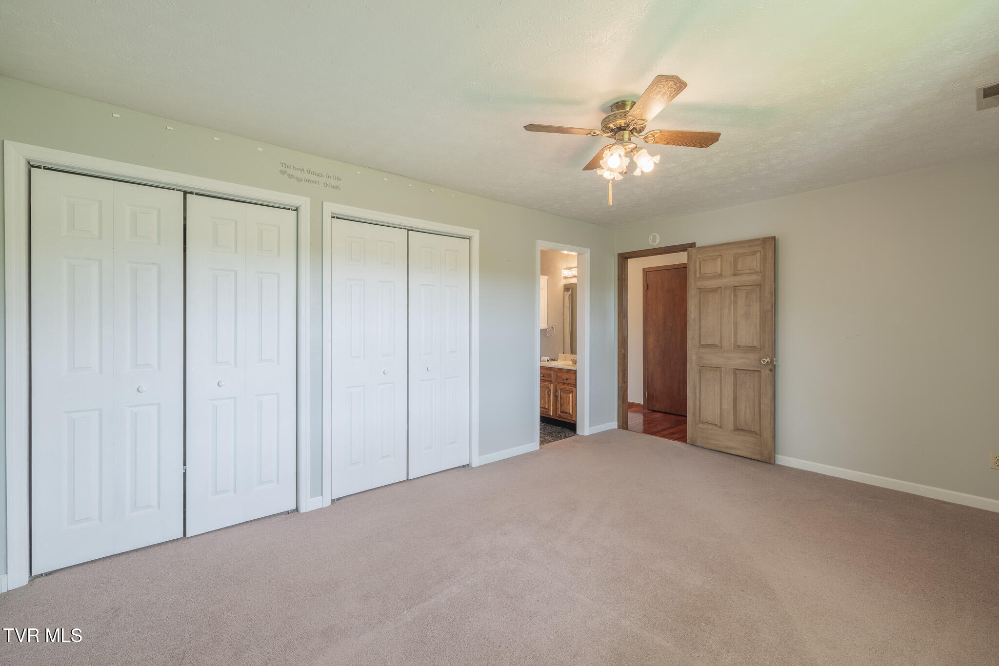 207 Pleasant View Road Rose Hill, VA 24281 - Photo 37 of 53 1R9A2922-HDR