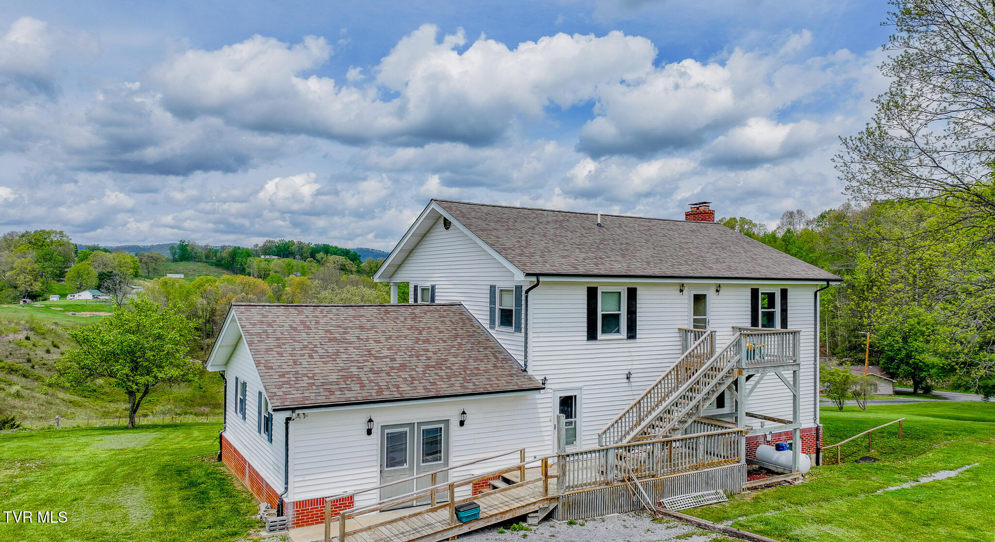 207 Pleasant View Road Rose Hill, VA 24281 - Photo 51 of 53 DJI_20250422124031_0294_D-HDR