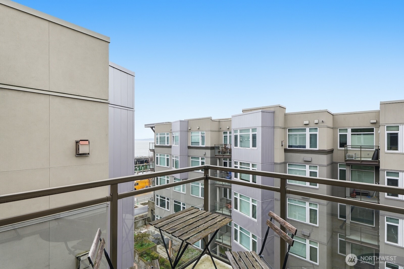 2000 Alaskan Way, Unit 553 Seattle, WA 98121 - Photo 24 of 33 a view of a building from a balcony