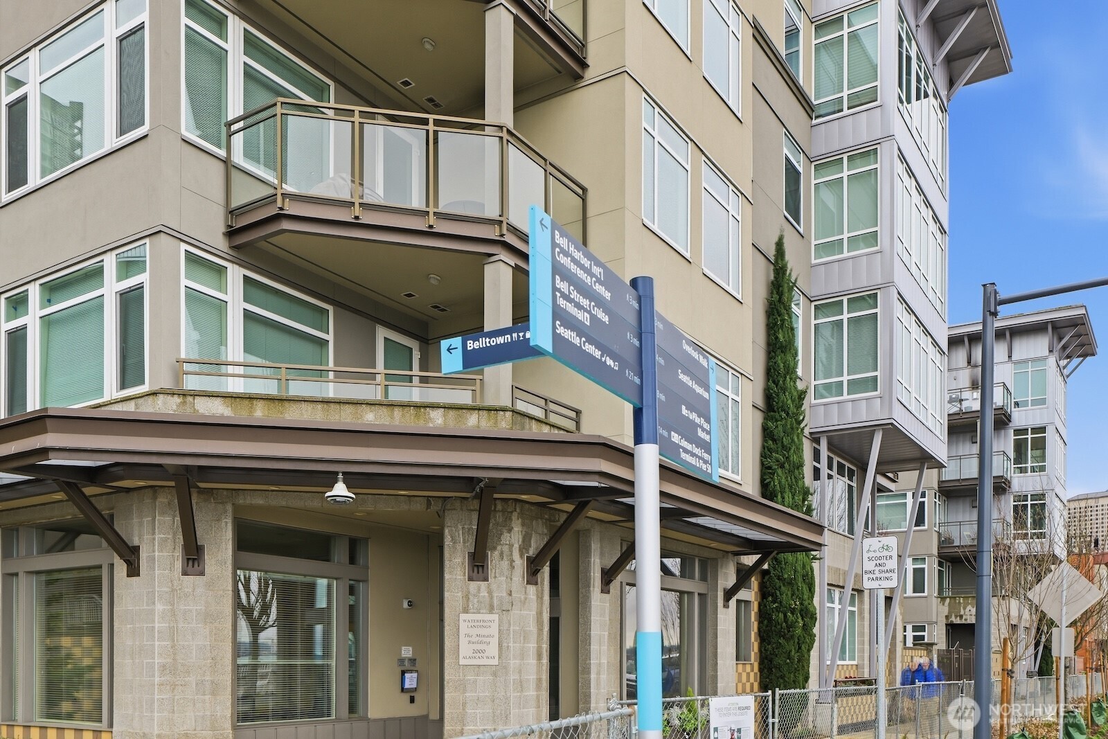 2000 Alaskan Way, Unit 553 Seattle, WA 98121 - Photo 5 of 33 a view of a building with a window