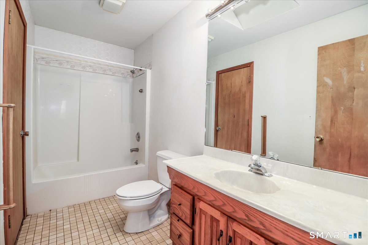 63 North Mountain Road Brookfield, CT 06804 - Photo 29 of 34