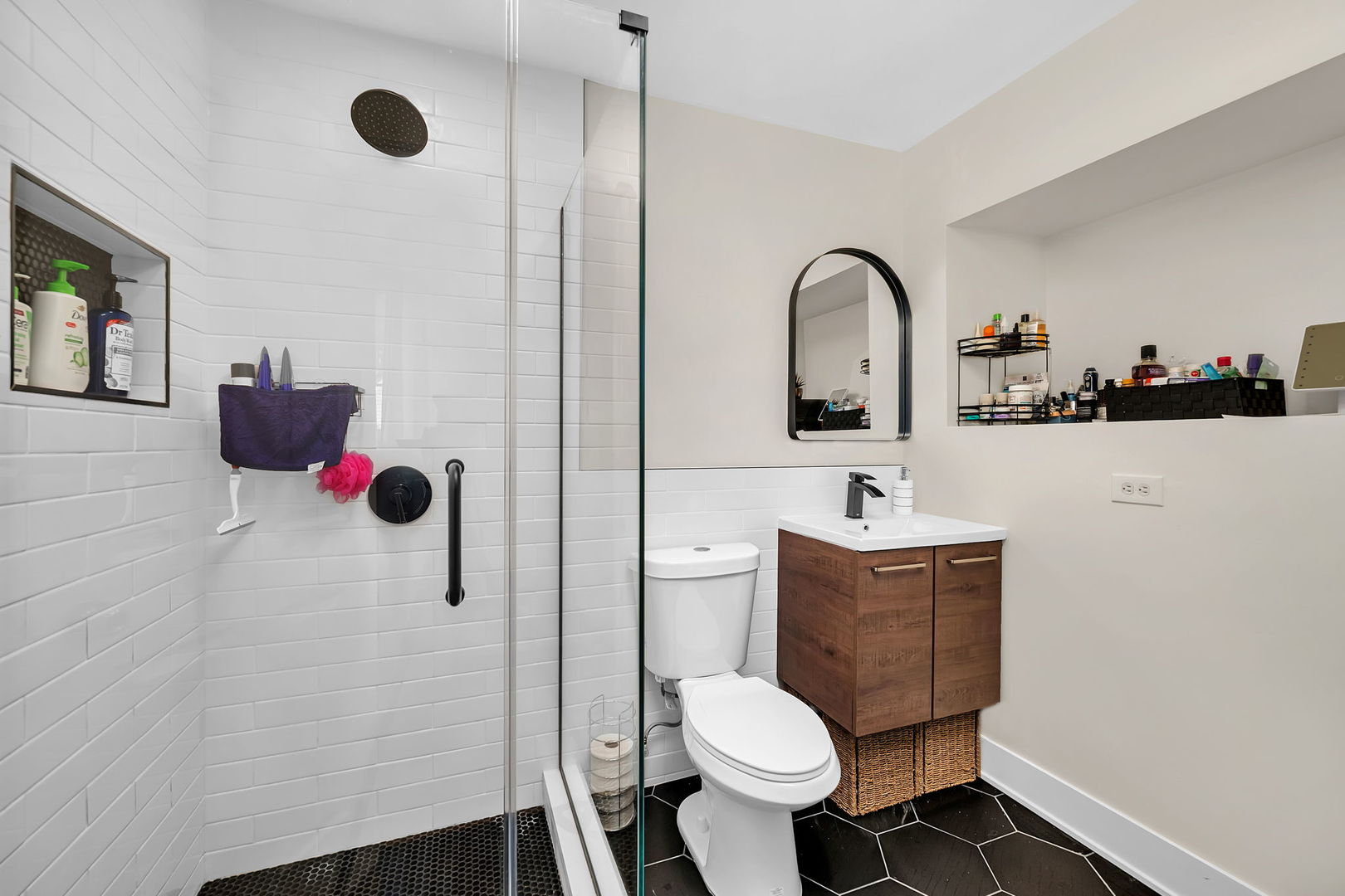 128 South Villa Avenue Addison, IL 60101 - Photo 20 of 43 a bathroom with a sink toilet mirror and vanity