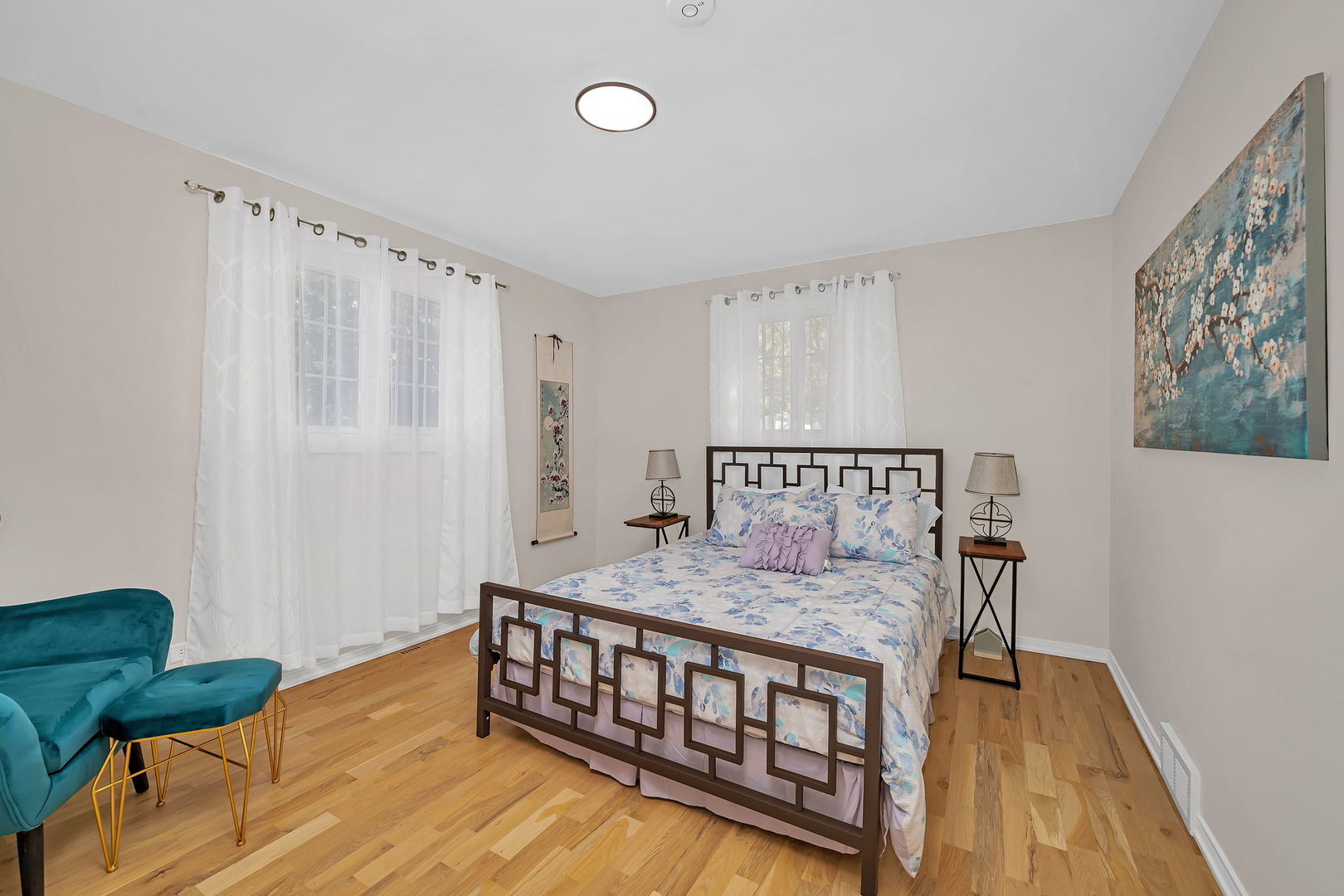 128 South Villa Avenue Addison, IL 60101 - Photo 21 of 43 a bedroom with furniture and a wooden floor