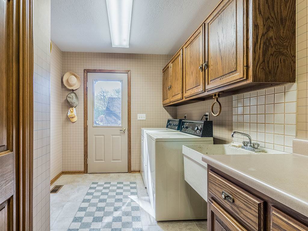 312 Spring Beach Road Rome City, IN 46784 - Photo 20 of 36