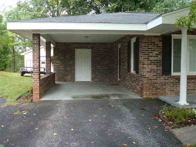 693 Pickett Post Road Walhalla, SC 29691 - Photo 17 of 21 Gallery Image 17