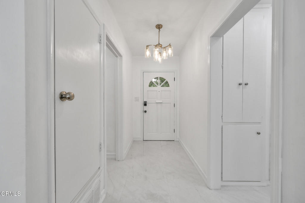1080 Riviera Drive Pasadena, CA 91107 - Photo 9 of 56 1080_Riviera_Dr_web-2