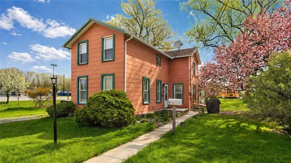 $154,500 | 90 Troy Street, Seneca Falls, NY 13148
