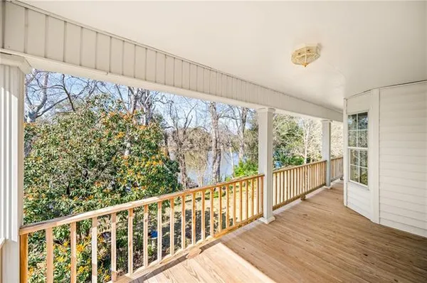 $669,000 | 664 Riverview Drive, Natchez, LA 71456