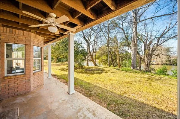 $669,000 | 664 Riverview Drive, Natchez, LA 71456