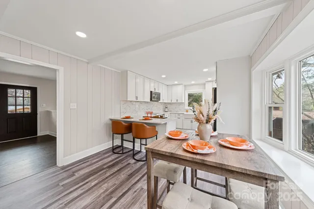 $579,999 | 6514 Highwood Place, Charlotte, NC 28210