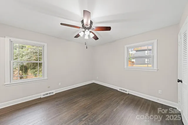 $579,999 | 6514 Highwood Place, Charlotte, NC 28210