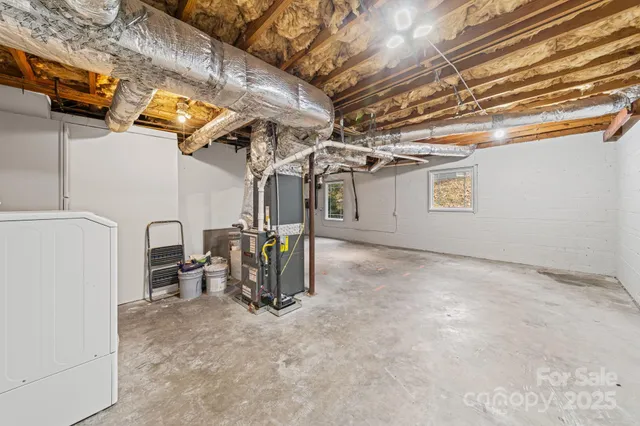 $579,999 | 6514 Highwood Place, Charlotte, NC 28210