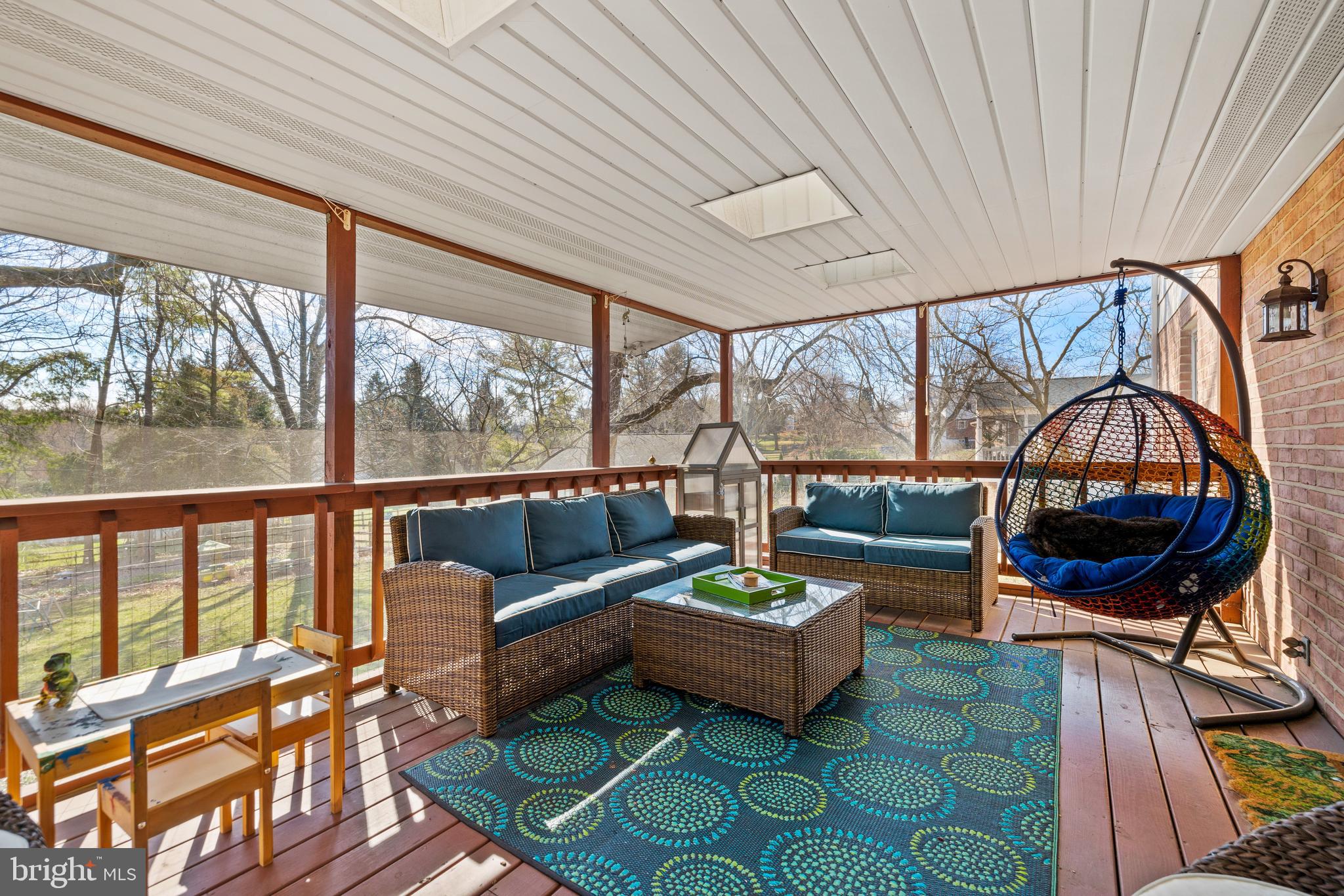 1815 Landrake Road Towson, MD 21204 - Photo 17 of 42 Screened Porch