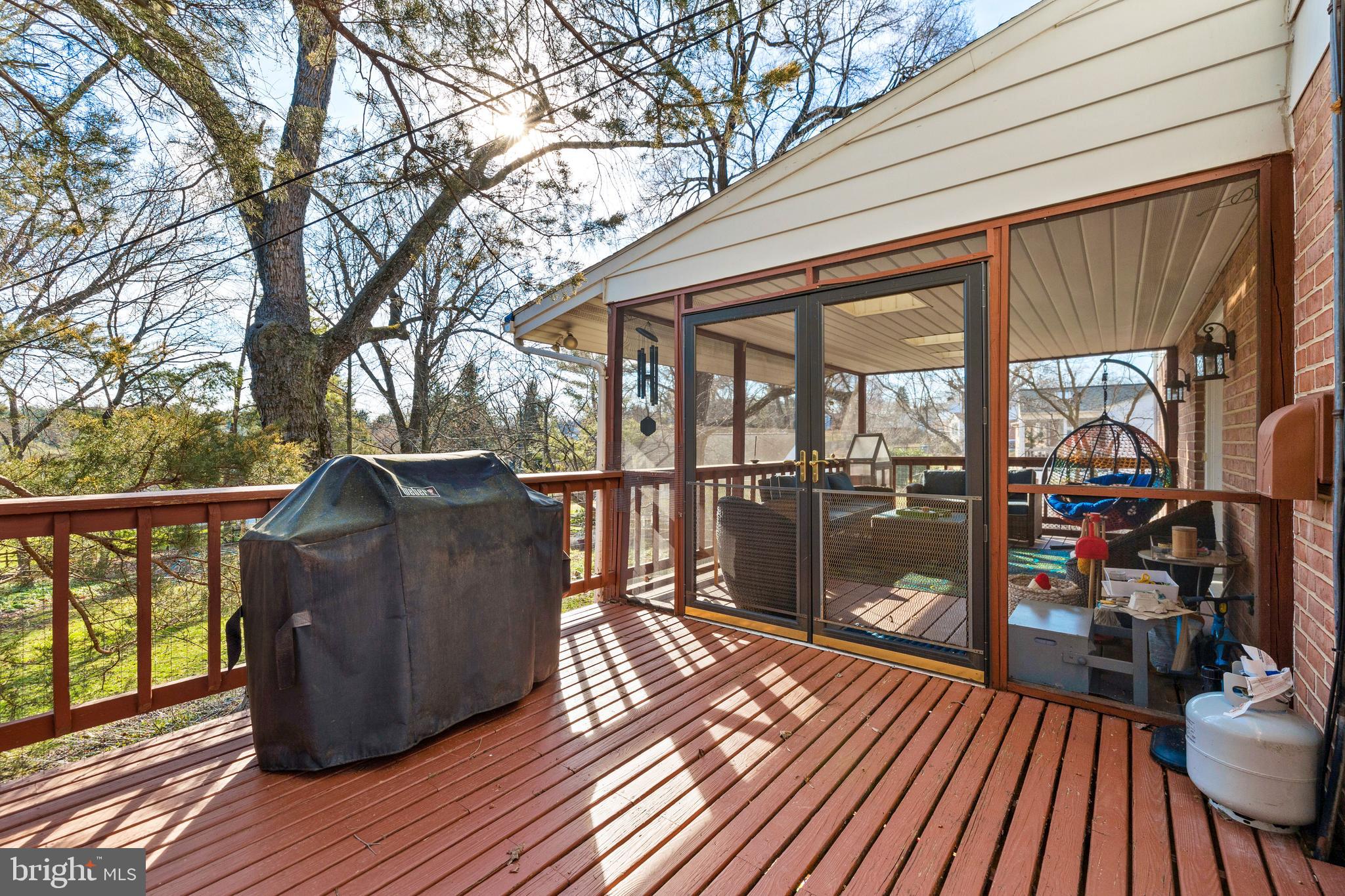 1815 Landrake Road Towson, MD 21204 - Photo 34 of 42 Deck
