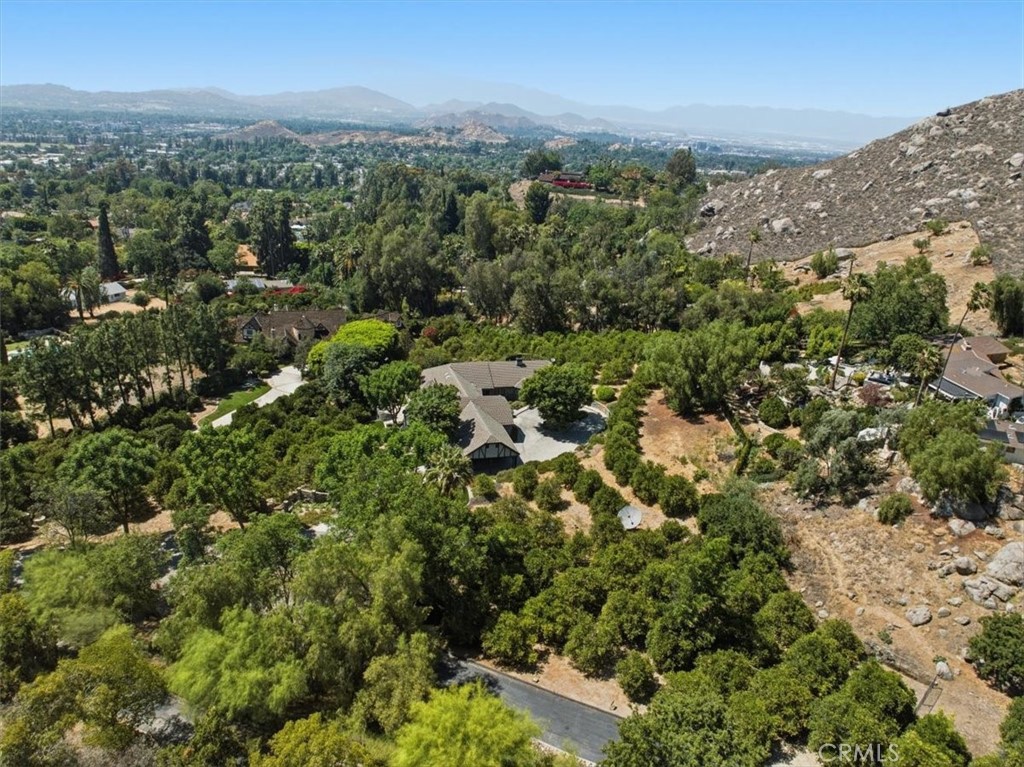 2445 Rolling Ridge Road Riverside, CA 92506 - Photo 61 of 75