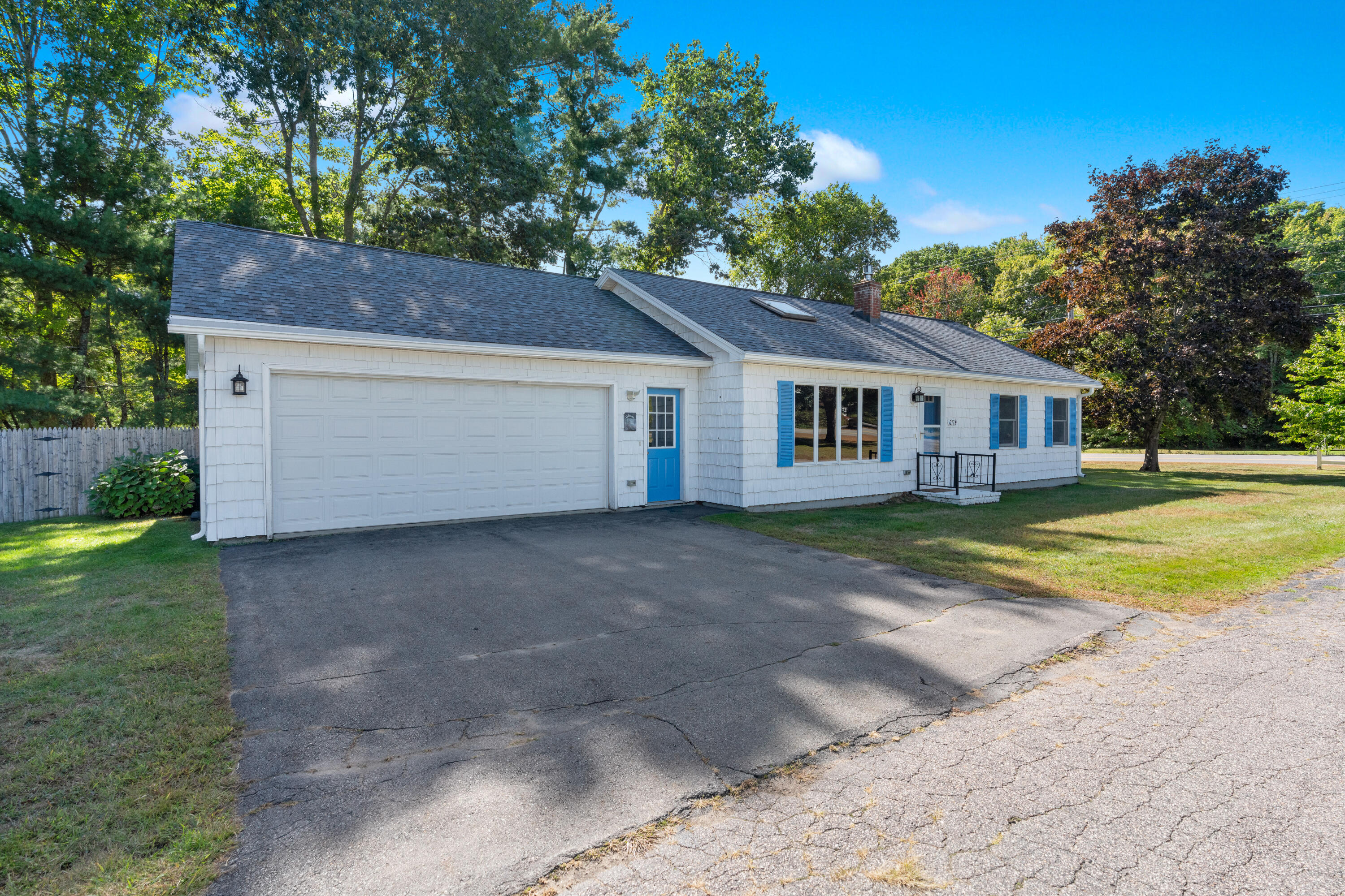 217 B Buxton Road Saco, ME 04072 - Photo 3 of 29 _DSC4895