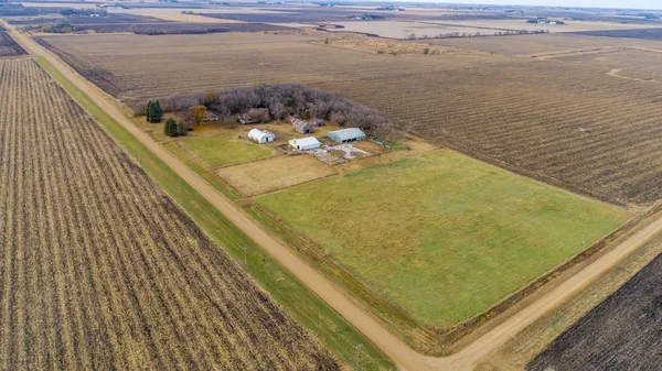 $209,900 | 14793 160th Street, Walnut Grove, MN 56180