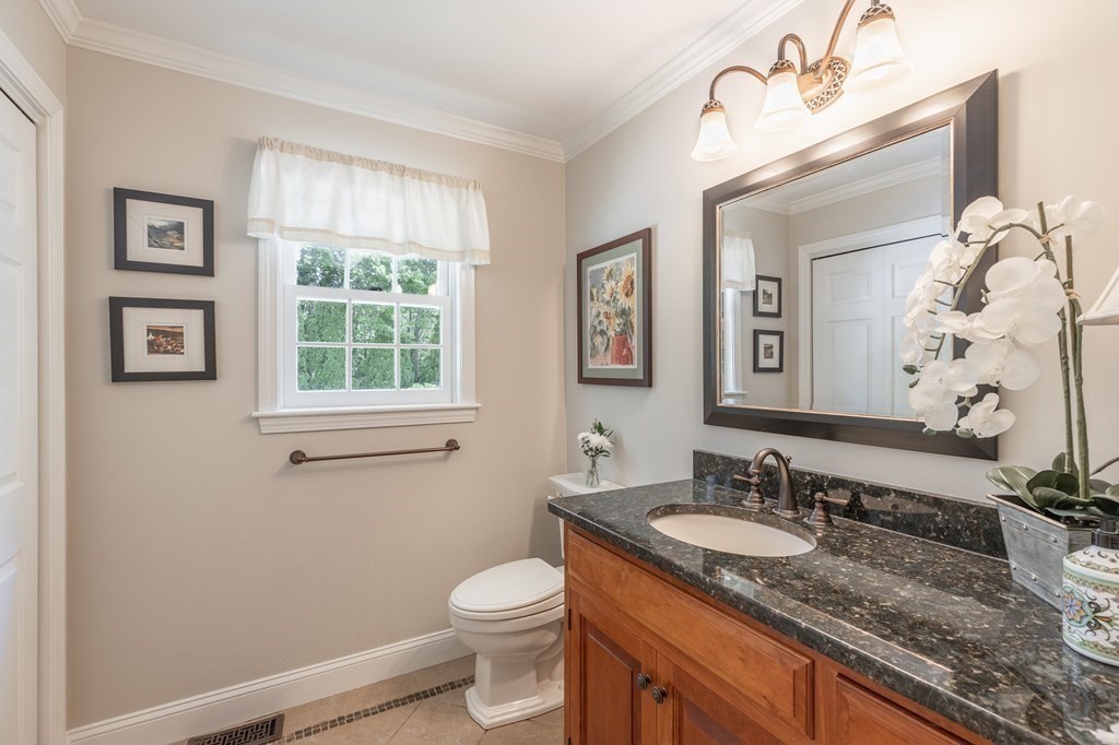 11 Columbus Road Boylston, MA 01505 - Photo 15 of 42 Gallery Image 15