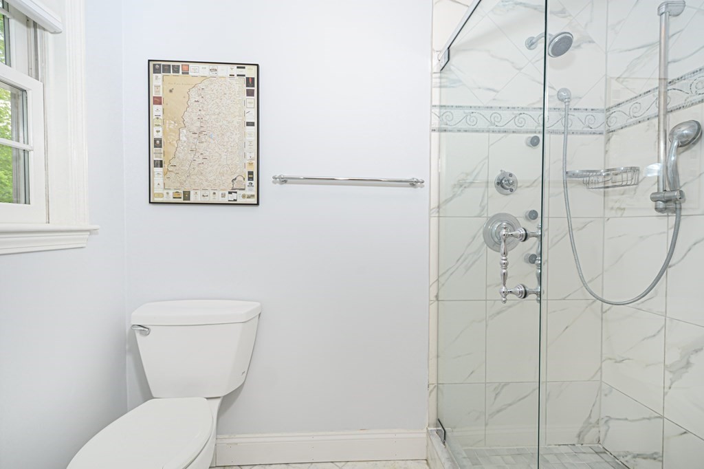 11 Columbus Road Boylston, MA 01505 - Photo 23 of 42 Gallery Image 23