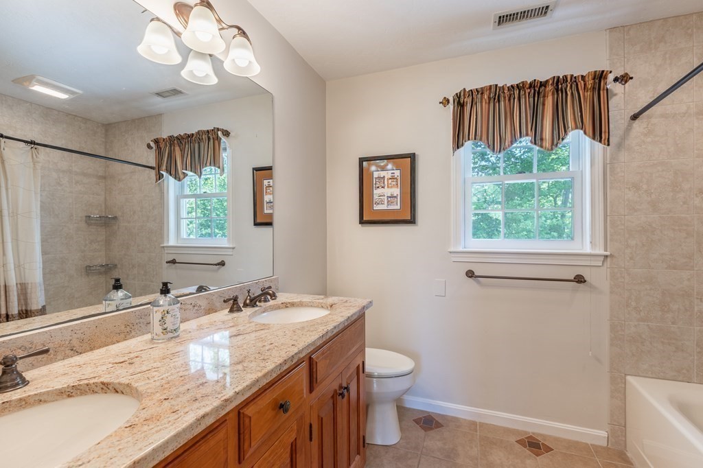 11 Columbus Road Boylston, MA 01505 - Photo 28 of 42 Gallery Image 28