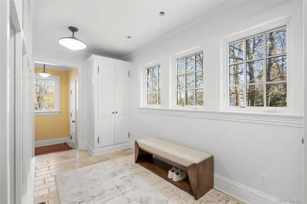 $3,970,000 | 20 Oxford Road, Scarsdale, NY 10583