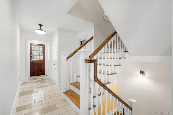 $3,970,000 | 20 Oxford Road, Scarsdale, NY 10583