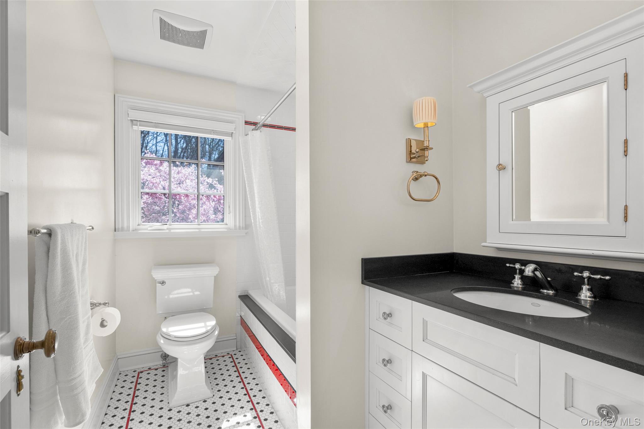 20 Oxford Road Scarsdale, NY 10583 - Photo 36 of 49