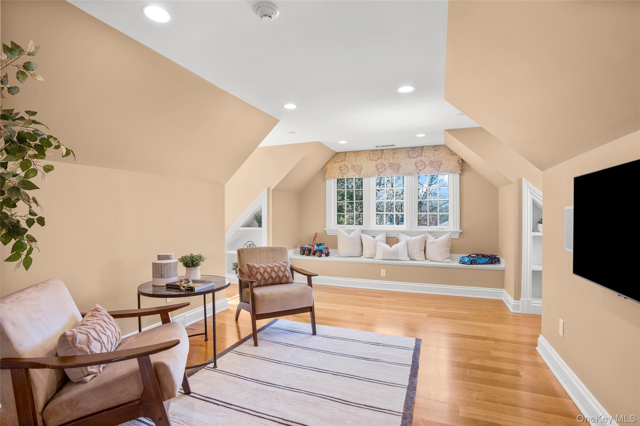 20 Oxford Road Scarsdale, NY 10583 - Photo 37 of 49