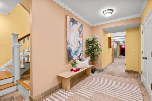 $3,970,000 | 20 Oxford Road, Scarsdale, NY 10583